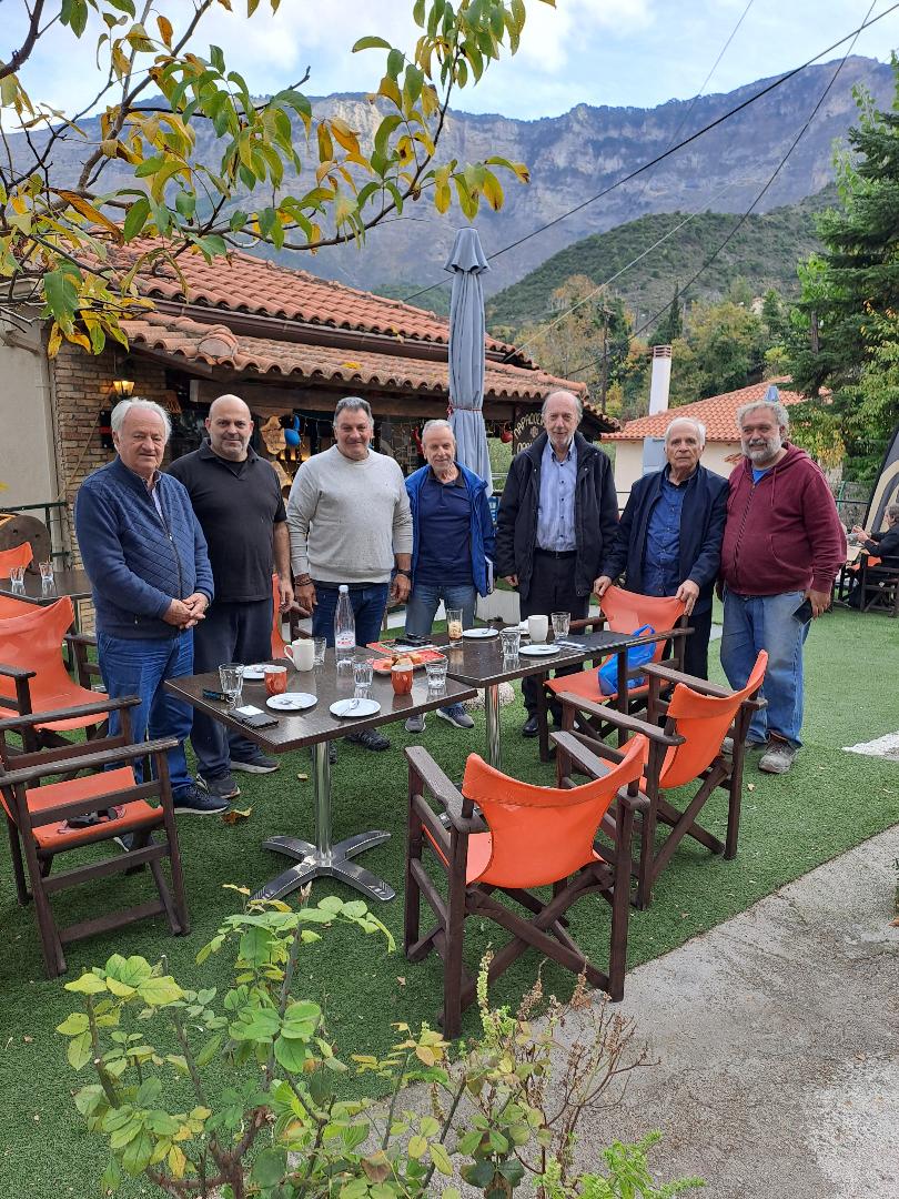 Συνάντηση μελών Οργανωτικής Επιτροπής στη Ζάχολη – Ευρωστίνη με τον  Αντιδήμαρχο Ξυλοκάστρου Νίκο Γιάννο